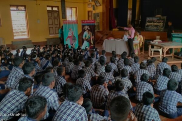 देवगड येथे दुर्ग मावळा प्रतिष्ठान व दुर्ग रक्षक प्रतिष्ठान रेडी यांच्यामार्फत इतिहासाची साधने व प्रदर्शन कार्यक्रमाचे आयोजन